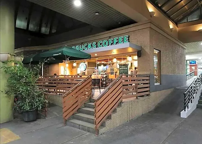 Deluxe @ Sta.lucia East Grand Mall - & Residences 3* 마닐라